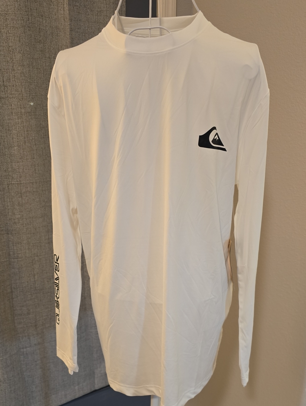 Quiksilver Men’s Long Sleeve White Rash Guard with Black Logo